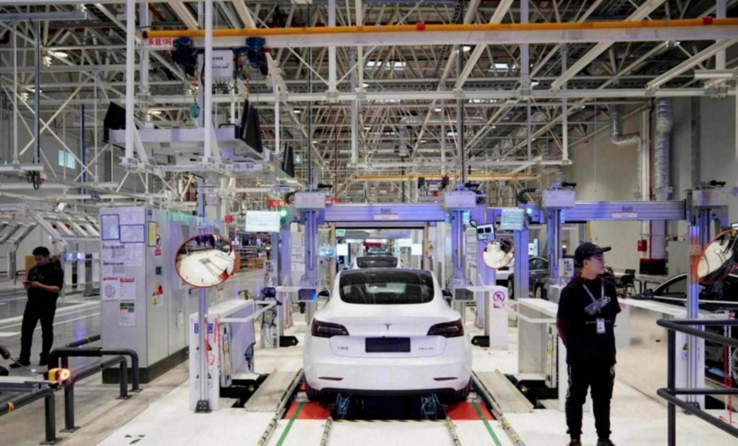 沒拿“三哥”當自己人!Model Y印度上市,價格讓國內車主直呼幸福