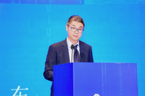 安徽省新能源及智能網(wǎng)聯(lián)汽車產(chǎn)業(yè)發(fā)展協(xié)會論壇成功召開 新汽車 新安徽丨安徽省新能源及智能網(wǎng)聯(lián)汽車產(chǎn)業(yè)發(fā)展協(xié)會成立大會暨“新汽車 新安徽”2025智能網(wǎng)聯(lián)汽車產(chǎn)業(yè)發(fā)展論壇成功召開