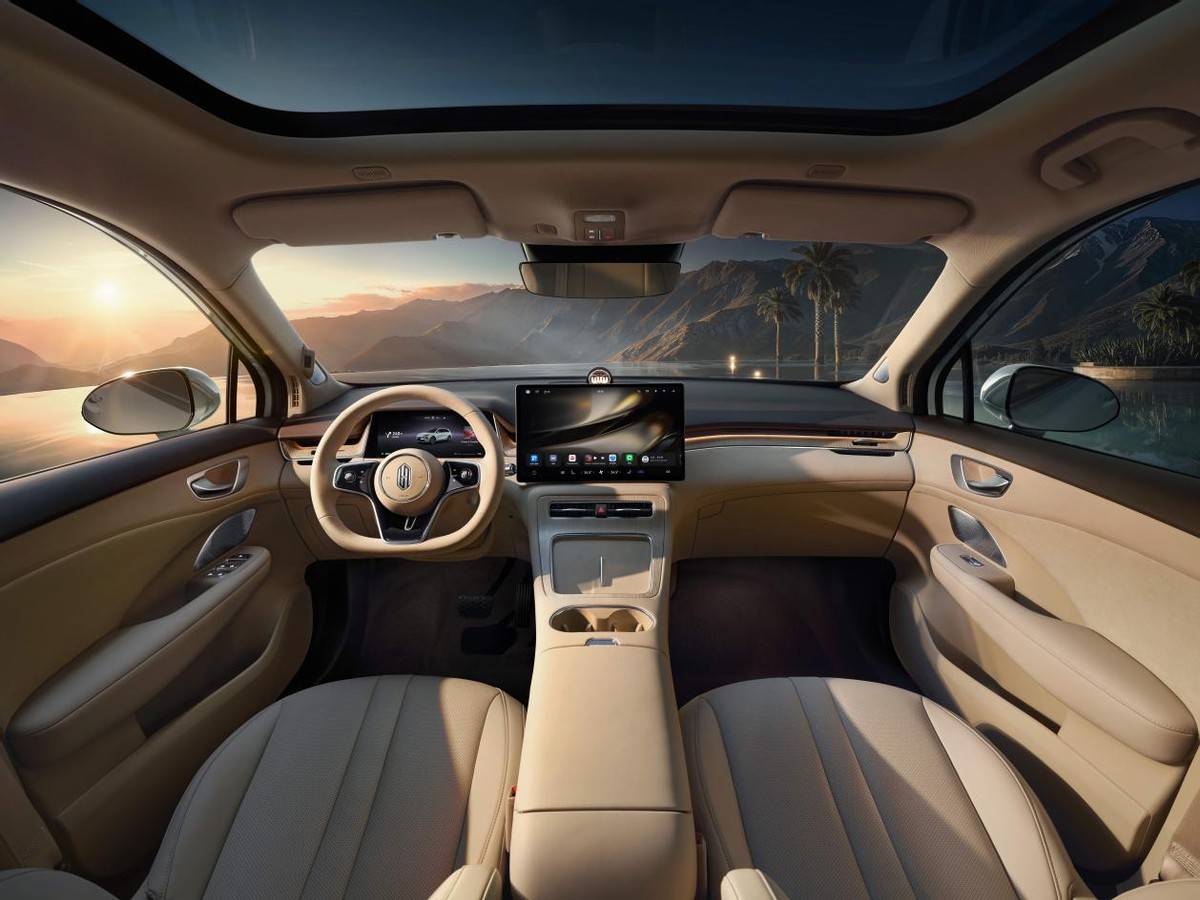 尚界H5車身用料分析#,采用“九橫五縱”結(jié)構(gòu)+超88%高強(qiáng)度鋼及鋁合金