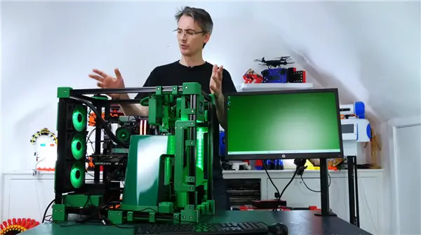 食品品牌Knorr(家樂)推出一款名為“Knorr SnackSync PC”的產品 腦洞也太大了!邊玩游戲邊煮面的游戲主機:利用AI完美同步時間