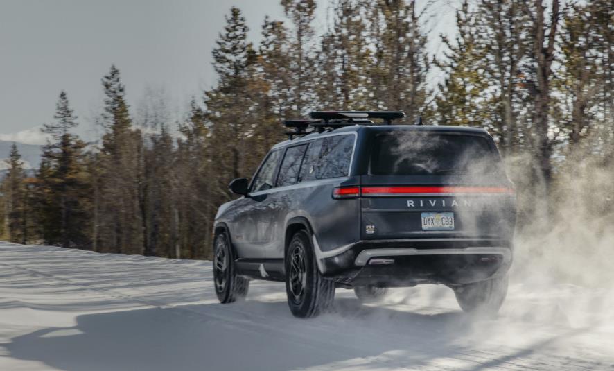 Rivian第三季度凈虧損12億美元 Rivian第三季度凈虧損12億美元